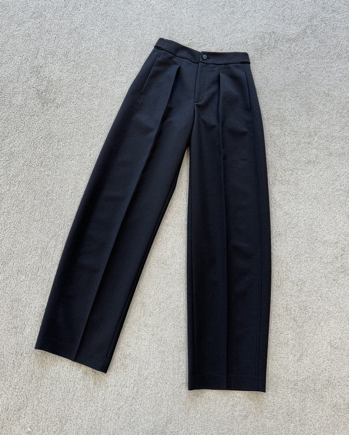 Women Elegant Wide Fabric Pants with Pleats Mune Fashion