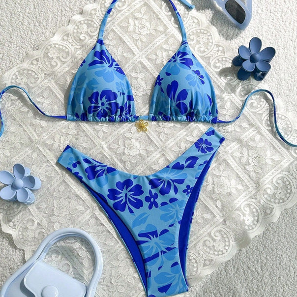 Women's Triangle Bikini with Floral Pattern Mune Fashion