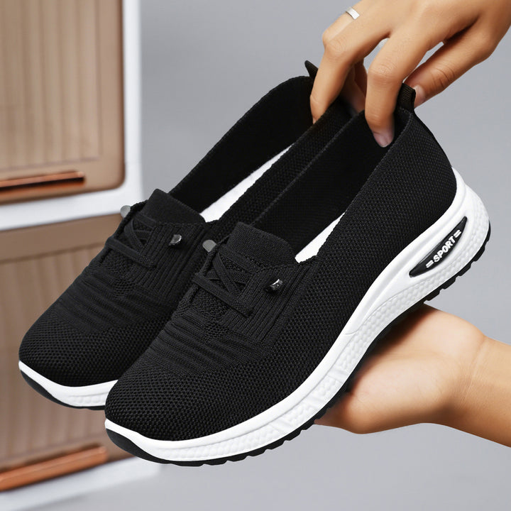 Women's knitted slip-on loafer sneaker with air-cushioned EVA midsole and slip-resistant rubber outsole Mune Fashion