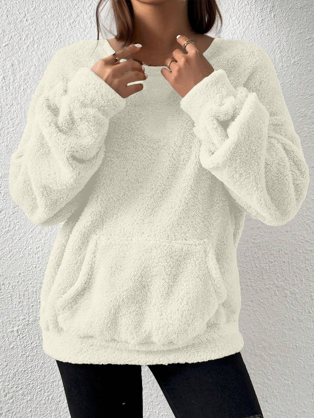 Women Cozy Teddy Fleece Sweater with Kangaroo Pocket Mune Fashion