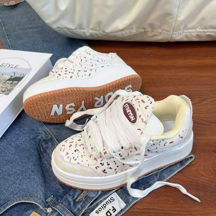 Women's sneakers with breathable upper material and stylish pattern Mune Fashion