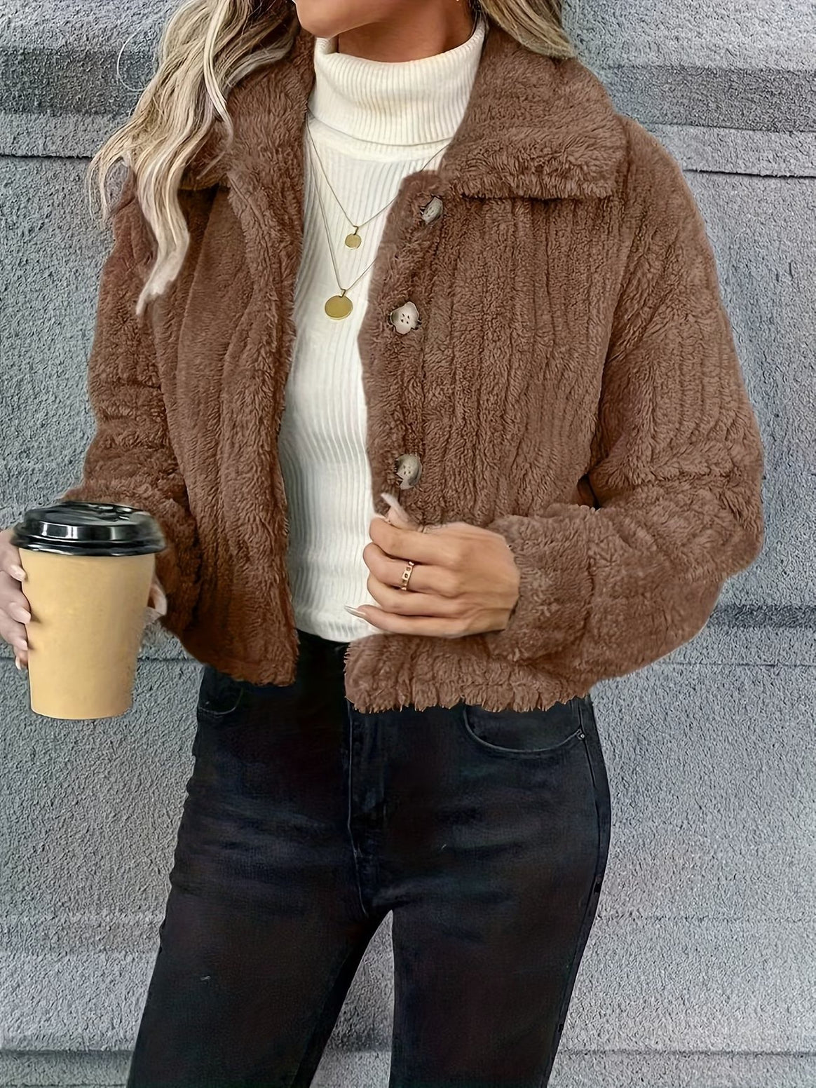 Women's Short Jacket Teddy-Fleece with Button Closure and Wide Shirt Collar Mune Fashion