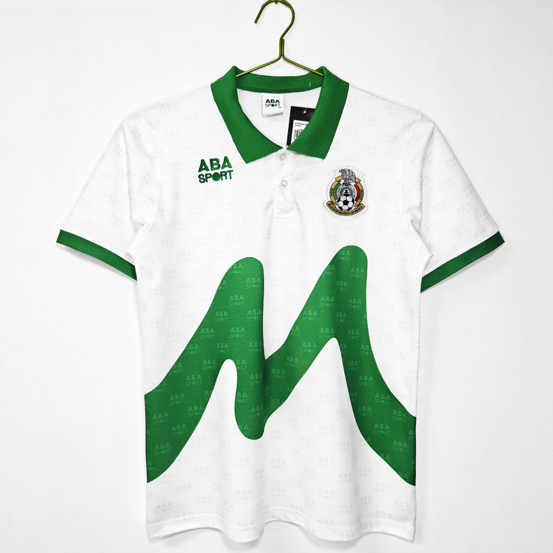 Unisex nan vintage-inspired football shirt with polo collar and large-scale Aztec motif Mune Fashion