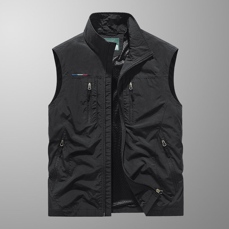 Men's Outdoor Utility Fishing Vest with Breathable Mesh Back and Multifunctional Pockets Mune Fashion