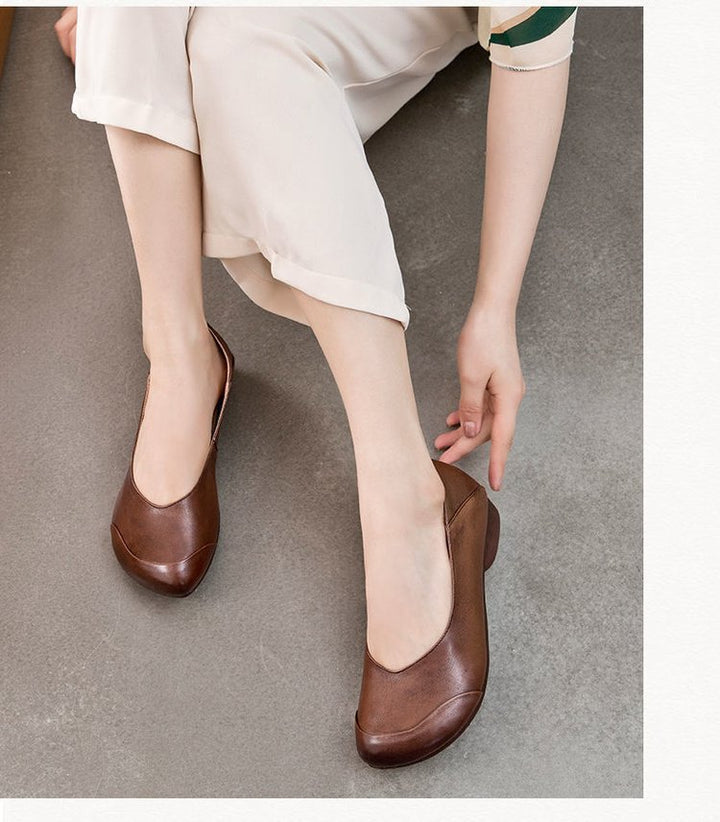 Women’s elegant slipper ballerina with ergonomic comfort footbed and subtle decorative seam Mune Fashion