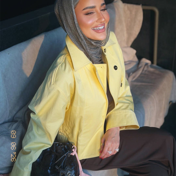 Women's Lightweight Rain Trench with Double-Breasted Closure, Boxy Oversized Silhouette and Shirt Collar Mune Fashion