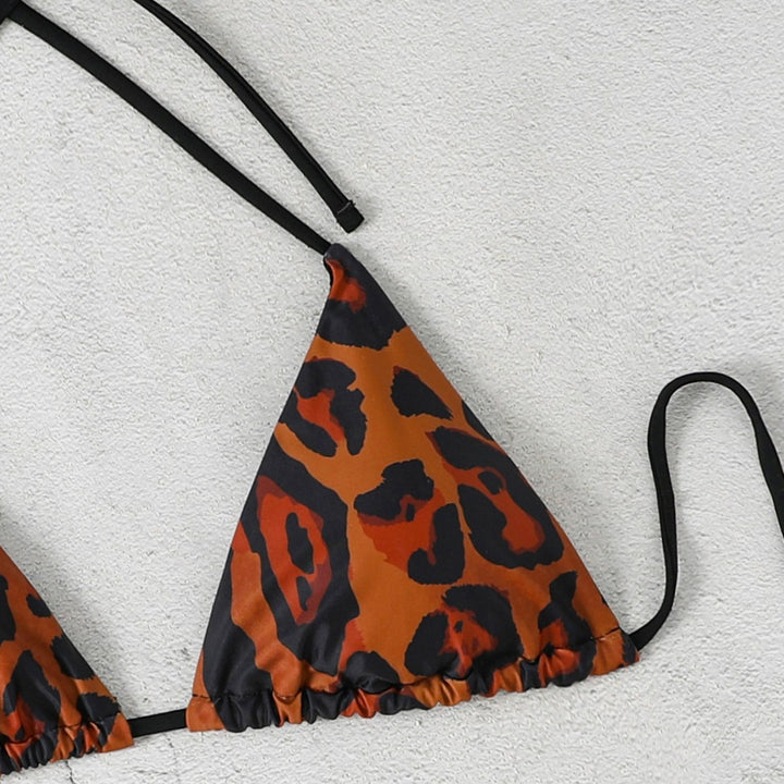 Women’s triangle bikini with high-cut bottom and animal print Mune Fashion