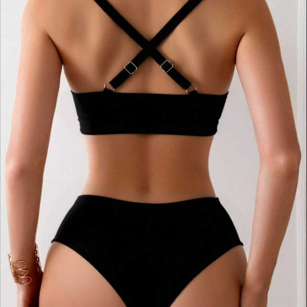 Women's High-Cut Bikini with Elegant Wrap Design Mune Fashion