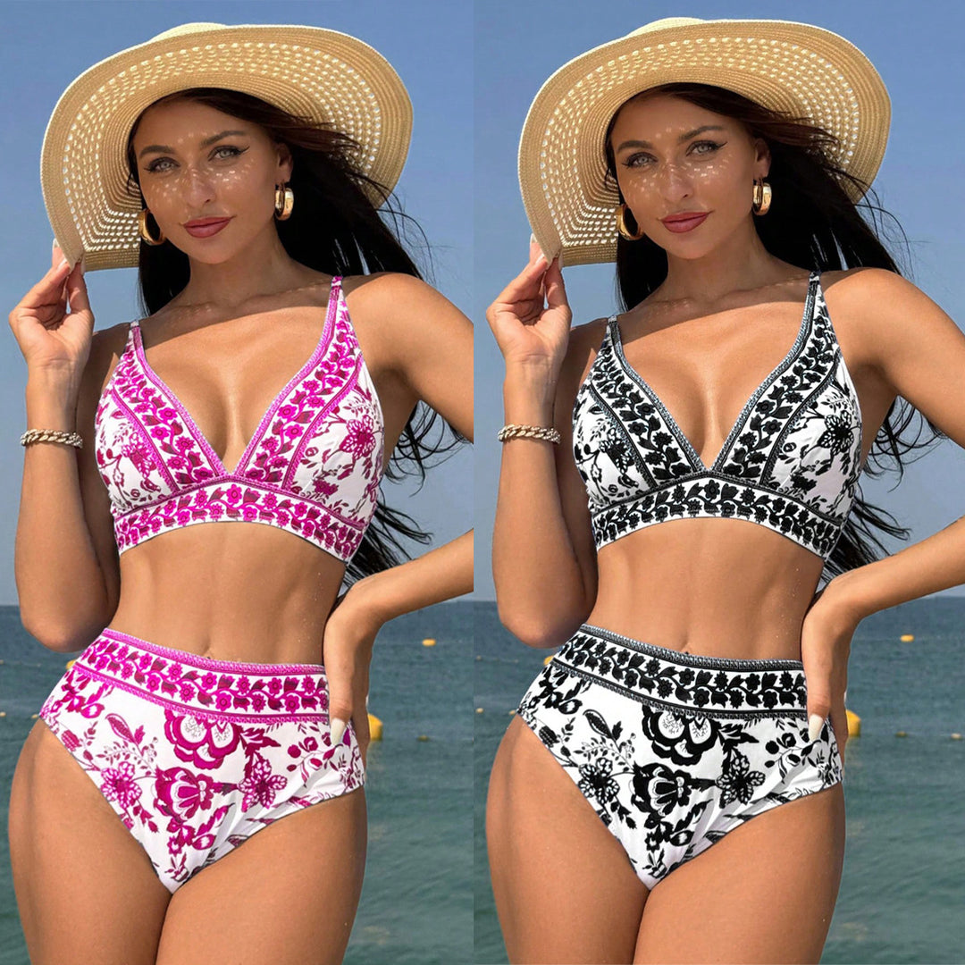 Women High-Waisted Bikini with Floral Pattern Mune Fashion
