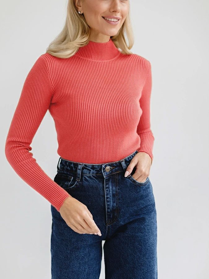 Women's Short-Cut Ribbed Turtleneck Sweater with Fitted Cut Mune Fashion