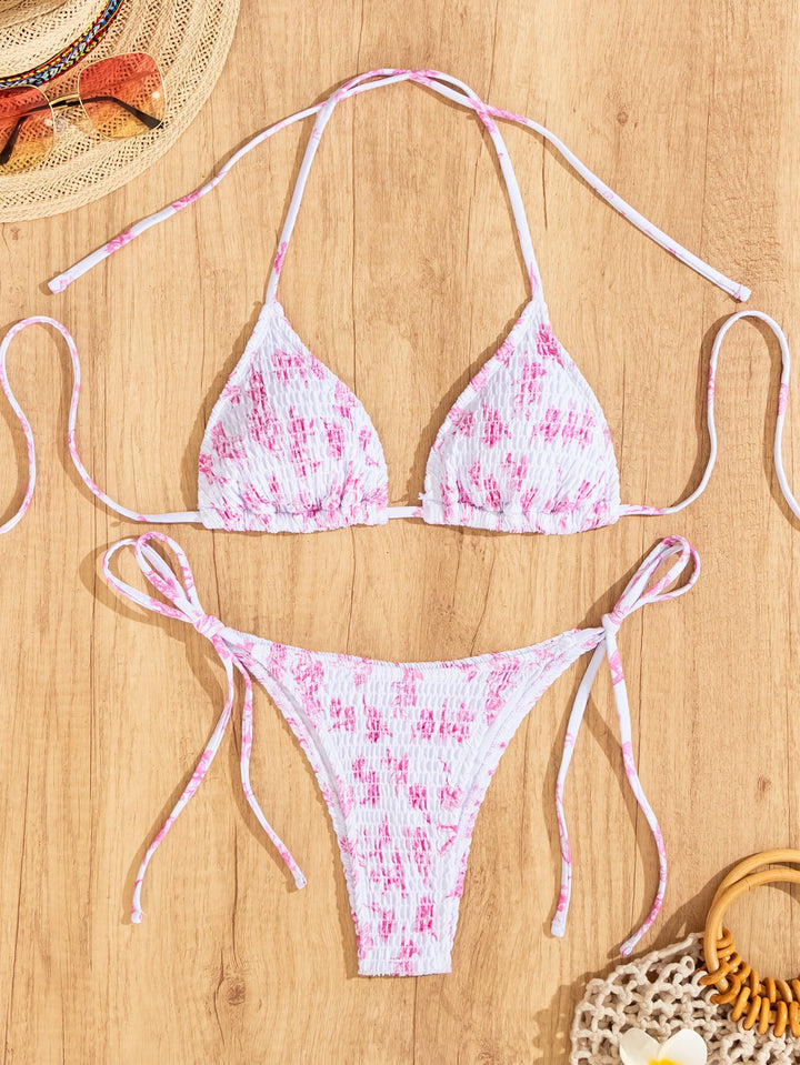 Women's triangle bikini with playful ruffle design Mune Fashion