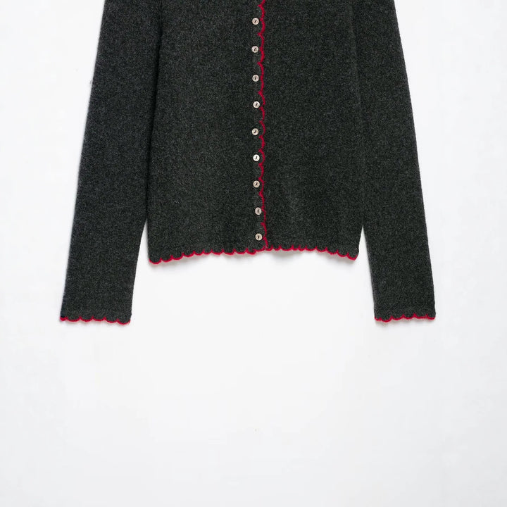 Ladies fine knit cardigan with shell edge and mother-of-pearl buttons Mune Fashion