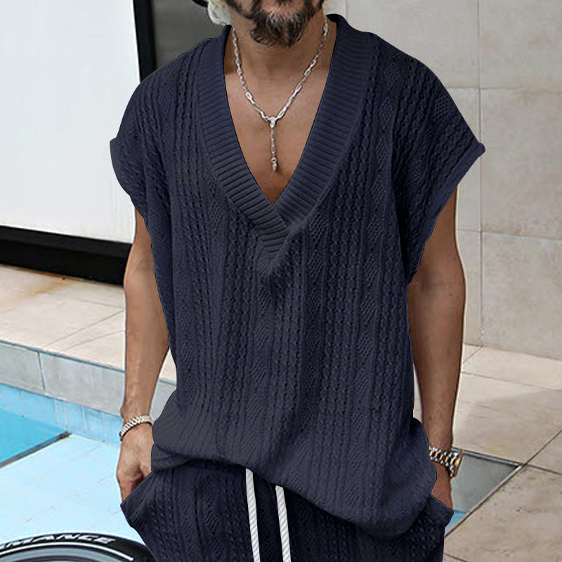 Men's knitted top made of coarse knit with deep V-neck and textured pattern Mune Fashion