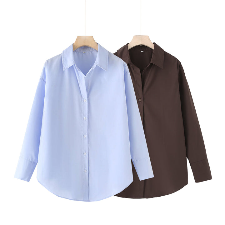 Women 20+ casual oversized blouse with shirt collar, complete button placket and extended back Mune Fashion