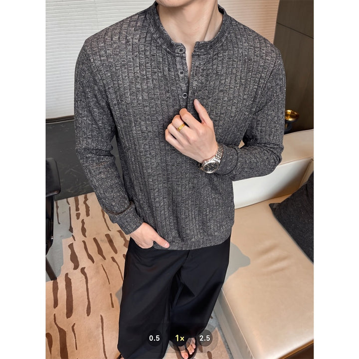 Men's fine structure Henley with stand-up collar and decorative button placket Mune Fashion