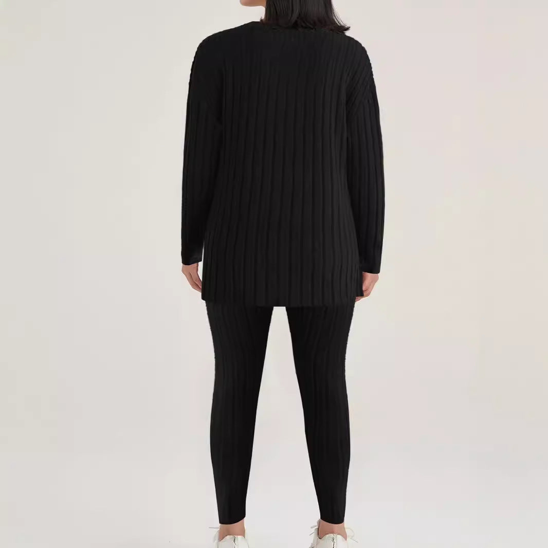 Women's Ribbed Relax Two-Piece Made of Fine Knit with Round Neckline and Slim Jogger Mune Fashion