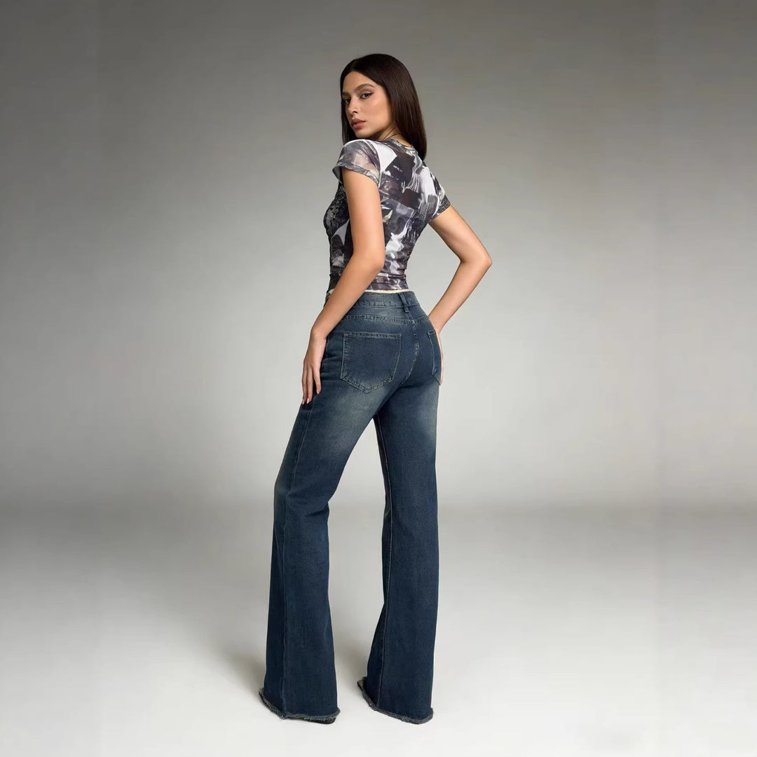 Ladies high-waisted stretch flared jeans with frayed hem and tailored five-pocket cut Mune Fashion