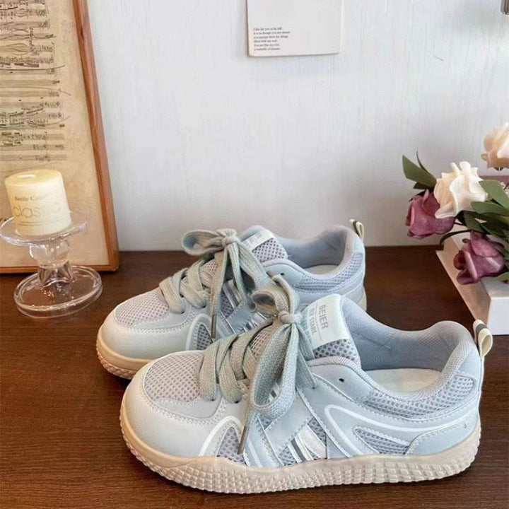 Women's Sporty Sneakers with Breathable Mesh Upper and Non-Slip Sole Mune Fashion