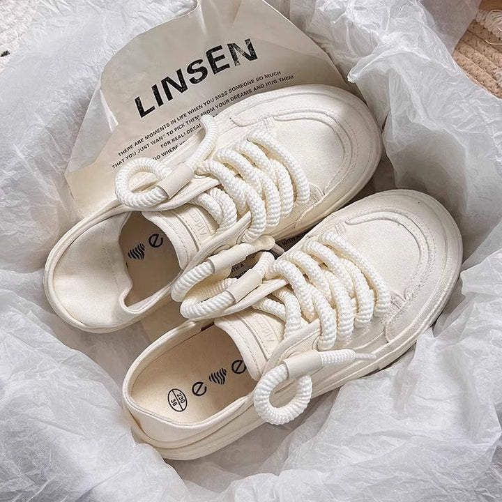 Women's sneakers with thick profile and innovative lacing details Mune Fashion