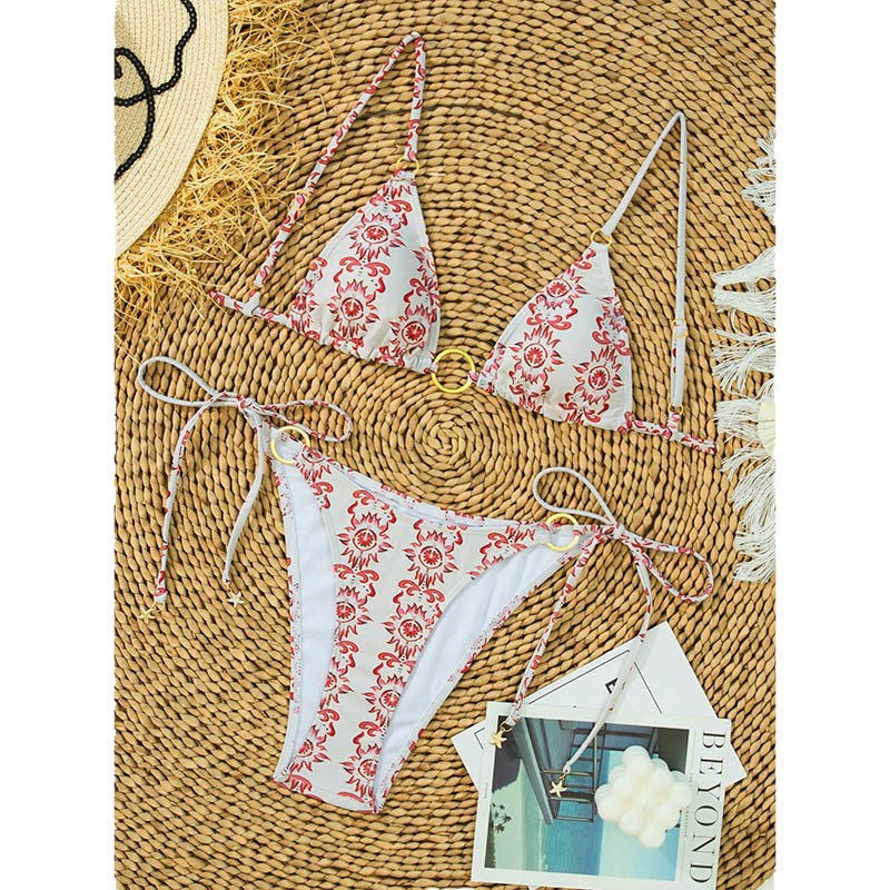 Women Triangle Bikini with unique Ring Closure Mune Fashion