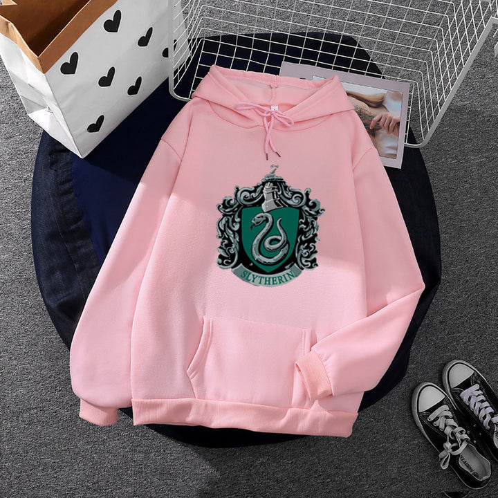 Women's oversized hooded sweatshirt with heraldic snake emblem and soft fleece lining Mune Fashion