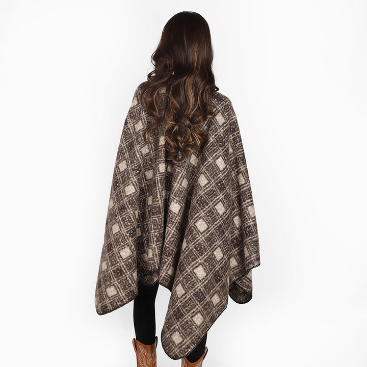 Women's Structured Wool Blend Poncho in Ruana Cut with Boxy Silhouette and Checked Jacquard Pattern