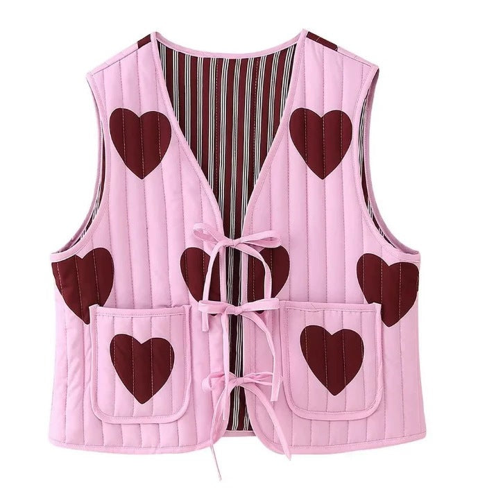 Women quilted vest with heart appliqués and ties Mune Fashion