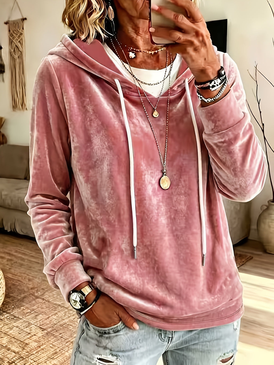 Women's Velvet Hooded Sweatshirt with Relaxed Fit and Drawstring Mune Fashion