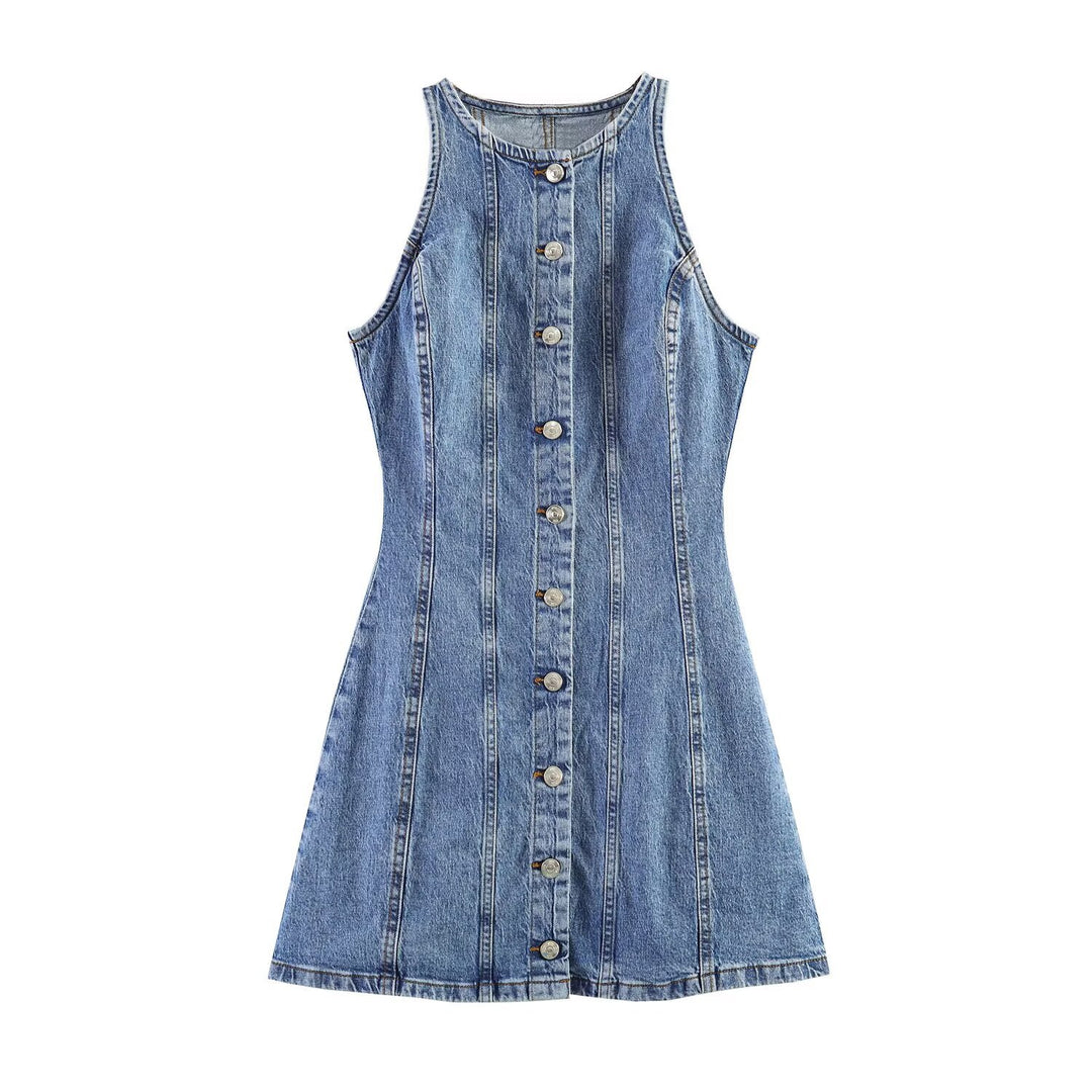 Women's sleeveless denim dress with body-hugging seam, A-line, and continuous button placket Mune Fashion