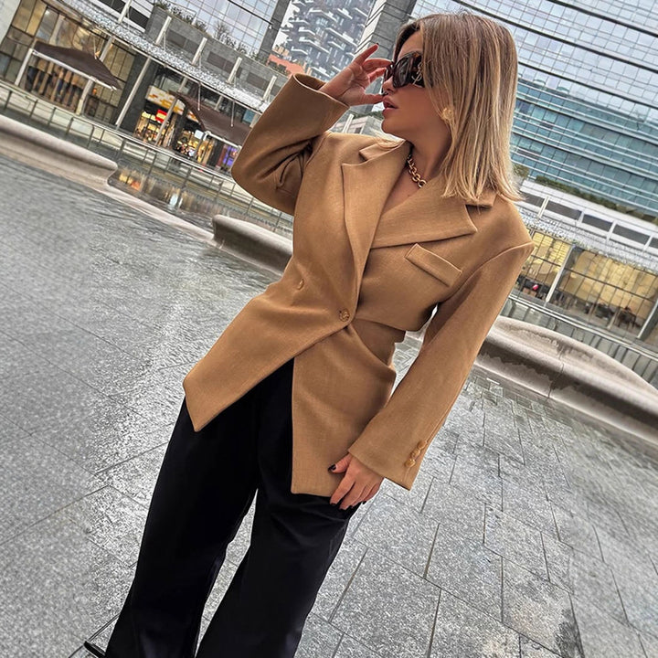 Women's Tailored Wool Blend Blazer with Emphasized Waist and Distinctive Shoulder Area Mune Fashion