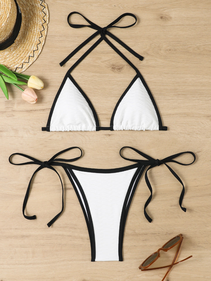 Women's Triangle Bikini with adjustable straps and high-quality wave pattern Mune Fashion