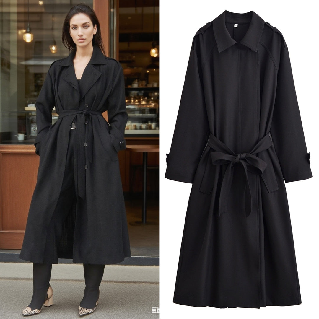 Ladies longer waist-adjustable trench coat with tie belt and epaulettes Mune Fashion
