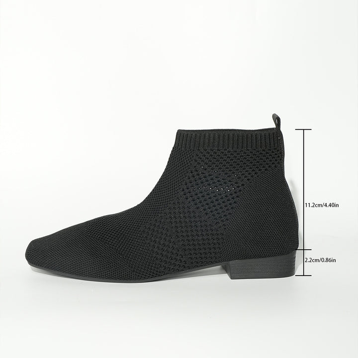 Women's knitted sock boots with elastic shaft, padded insole, and non-slip lightweight sole Mune Fashion