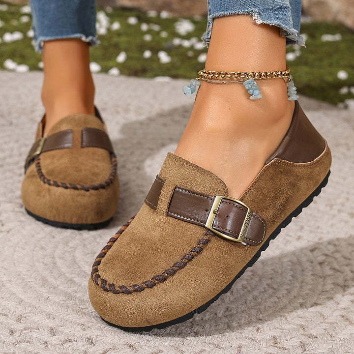 Women Comfortable Moccasins with Fashionable Buckle Detail Mune Fashion
