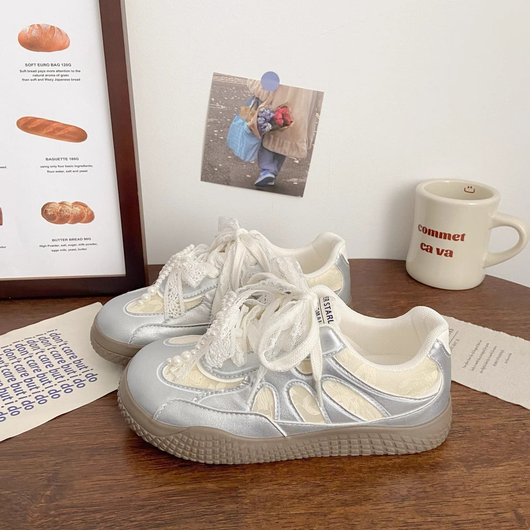 Women's sneakers with comfortable fit and elegant details Mune Fashion