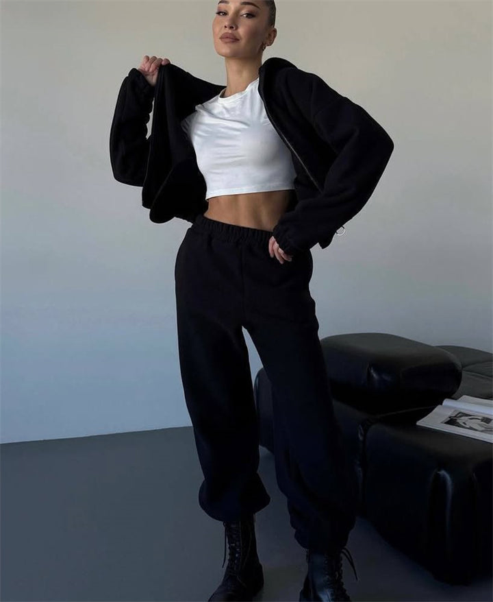 Women's cozy fleece hoodie and jogging pants lounge set with zip-up hood elastic waistband Mune Fashion