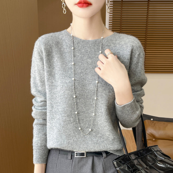 Women's Soft Mohair-Effect Round Neck Sweater with Fine Ribbed Hem and Light Oversize Fit Mune Fashion