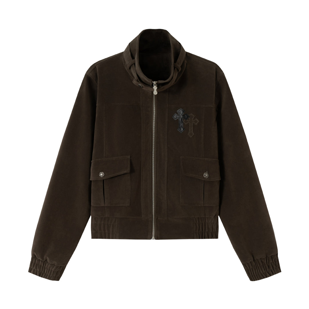 Men's short jacket in suede look with funnel collar, cargo patch pockets and decorative cross application Mune Fashion