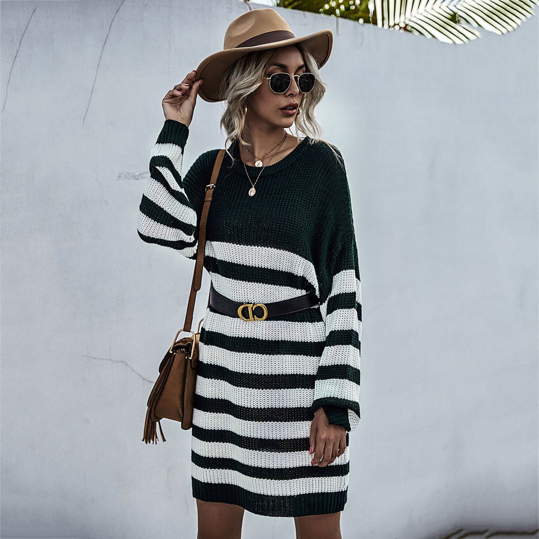 Women's oversized knit dress with block stripes and ribbed hem Mune Fashion
