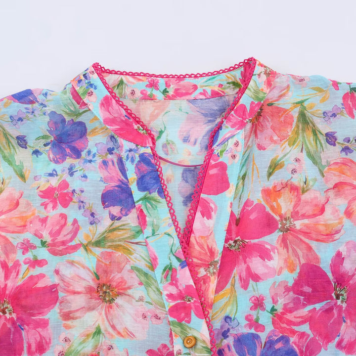 Women's Lightweight Blouse in Watercolor Floral Pattern with Stand Collar and Three-Quarter Sleeves Mune Fashion
