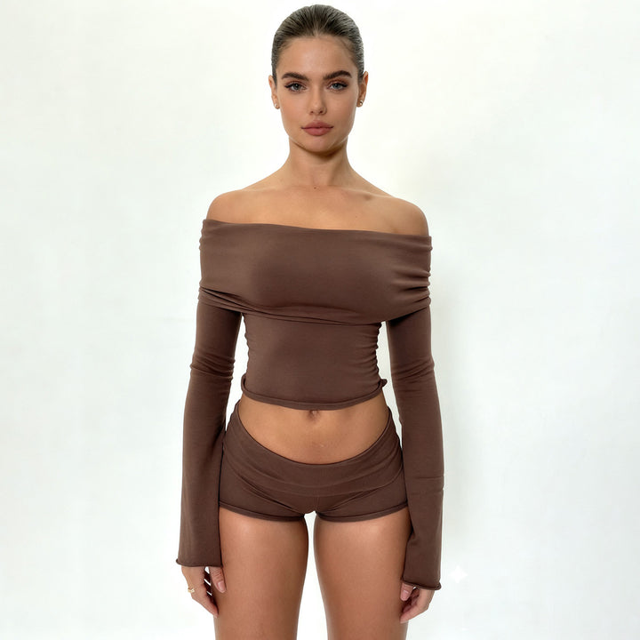 Women's Off-Shoulder Lounge Set with Long Sleeve Crop Top and High Waist Shorts made of Stretch Jersey Mune Fashion