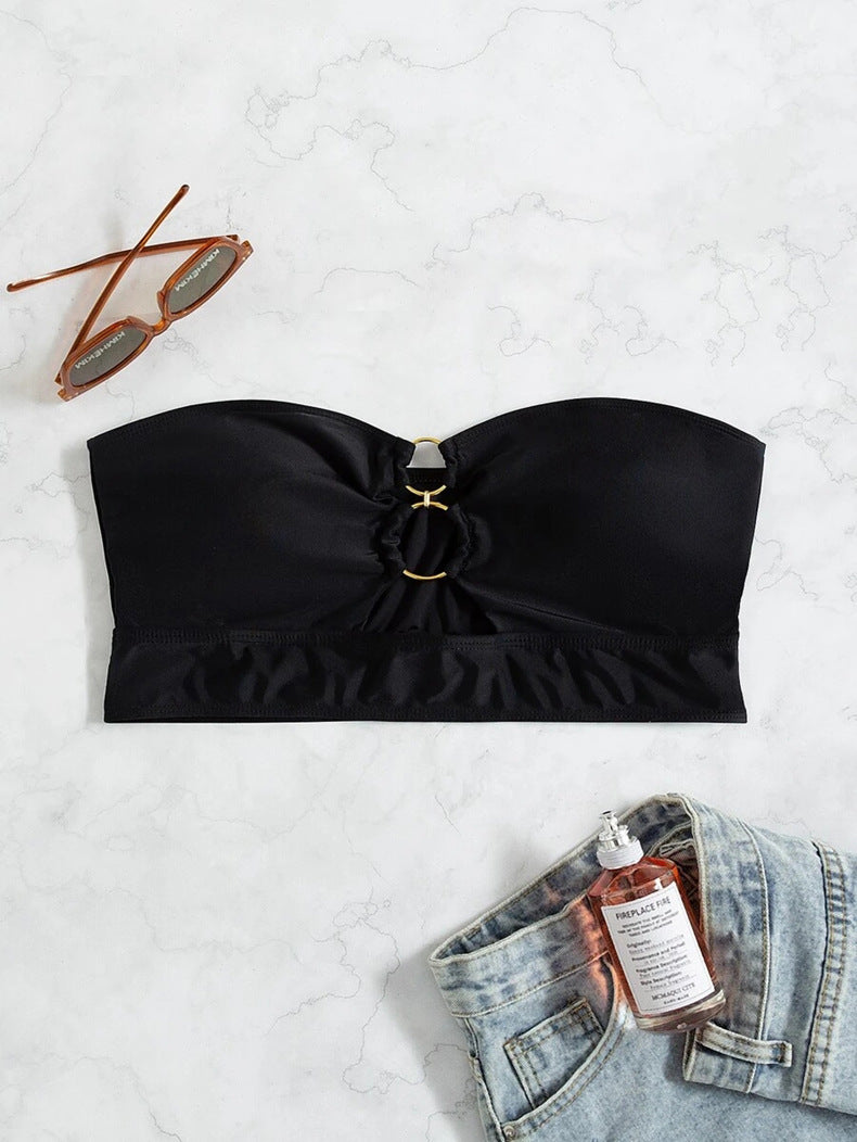 Women's bandeau bikini top with elegant ring detail Mune Fashion