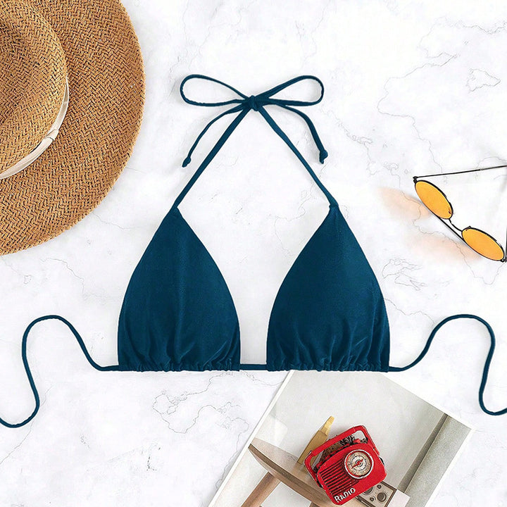 Women's triangle bikini with adjustable straps and elegant design Mune Fashion