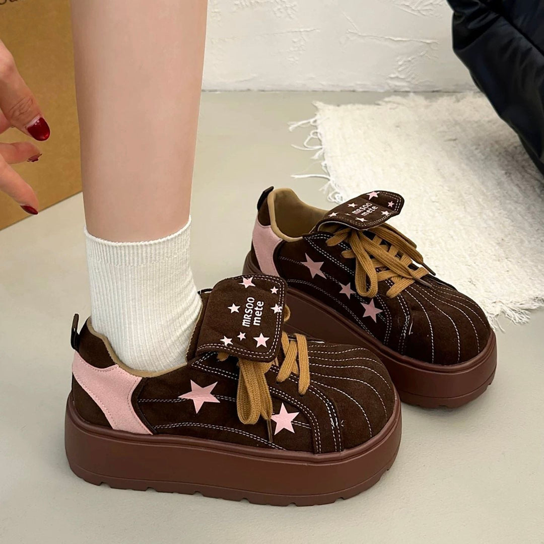 Women's Platform Sneaker with Stylish Star Details and Comfortable Velcro Closure Mune Fashion