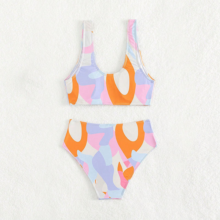 Women's High-Cut Bikini Set with Fashionable V-Neck Mune Fashion