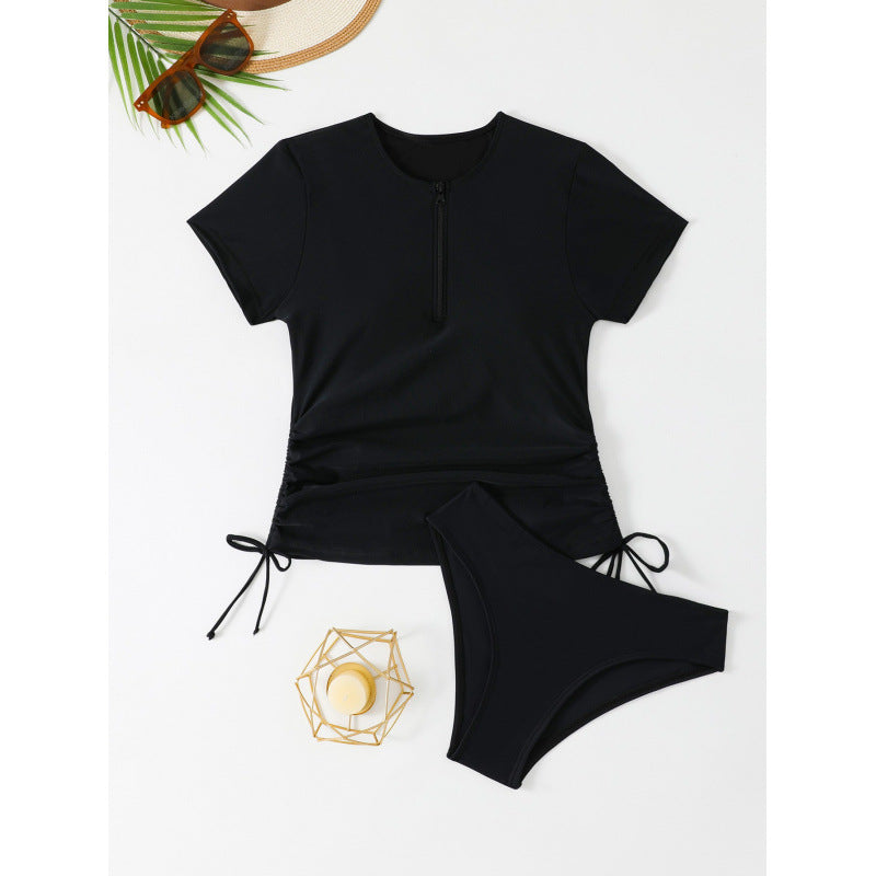 Ladies sporty swimsuit with practical zipper Mune Fashion