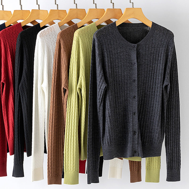Women's Fine Knit Cardigan with Cable Pattern, Crew Neck and Button Placket Mune Fashion