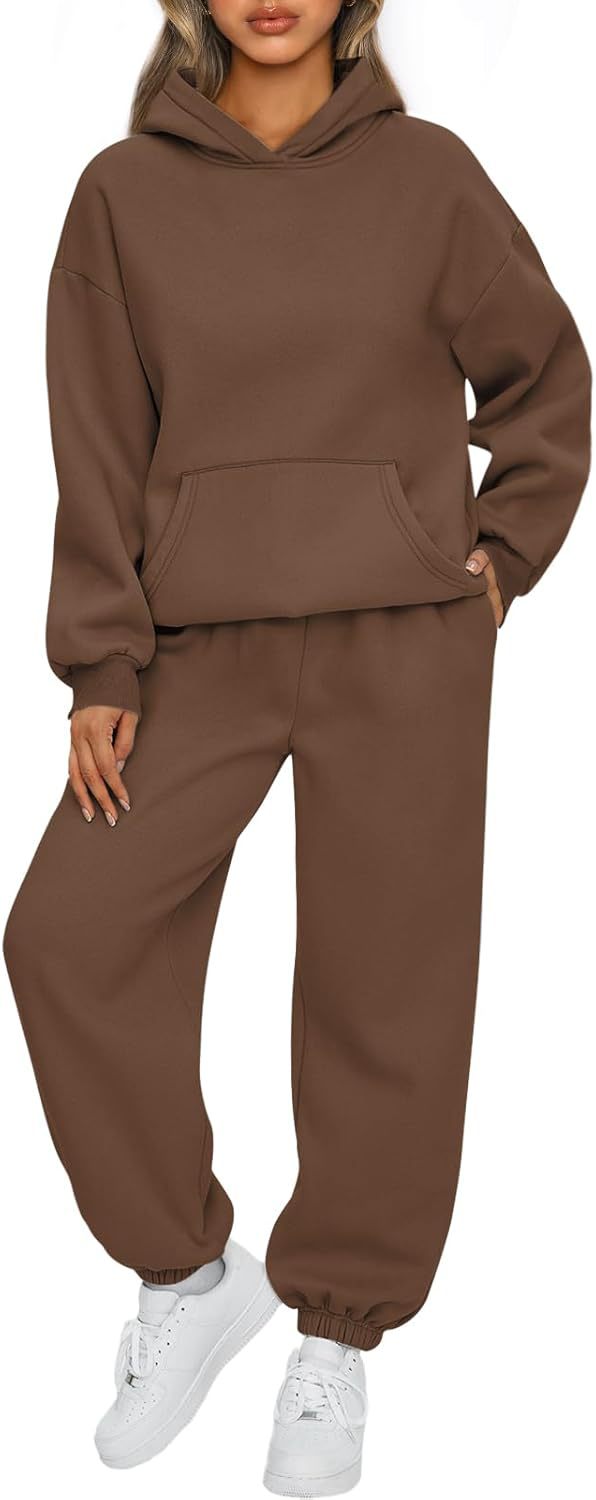 Women's cozy oversized hoodie and jogging pants set made of soft cotton blend Mune Fashion