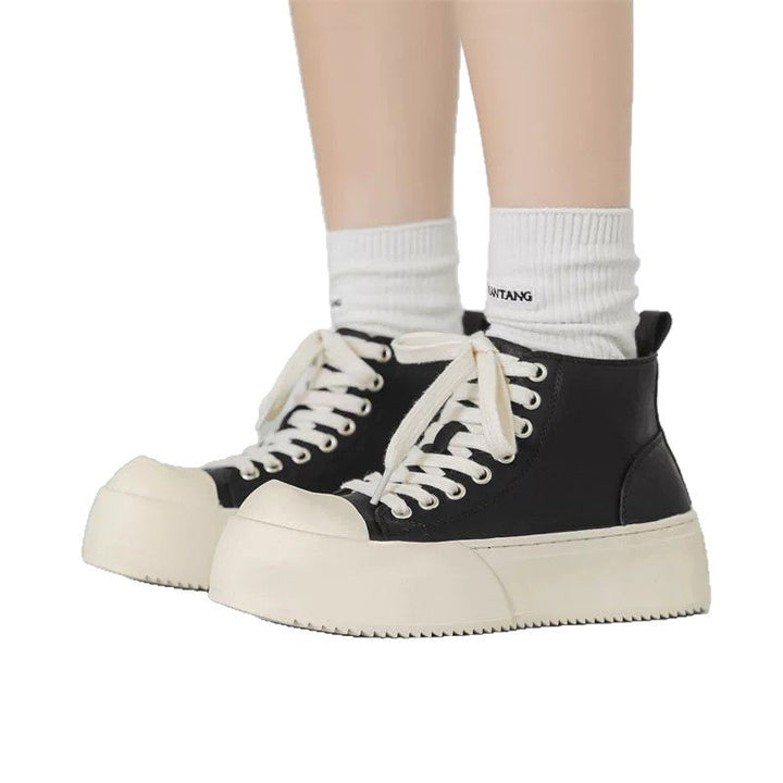 Women's High Sneakers with Sturdy Platform and Sporty Design Mune Fashion