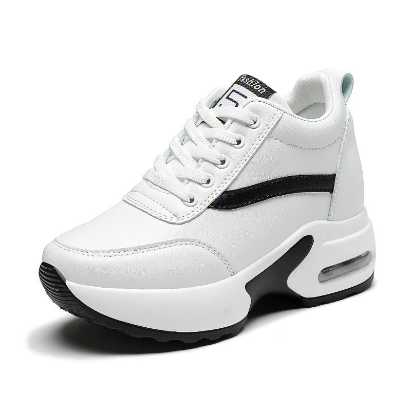 Women's urban platform sneaker with air-molded midsole and curved side application Mune Fashion